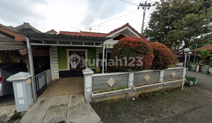 Dijual Rumah Lokasi Strategis di Jl. Murbei Banyumanik Semarang 1