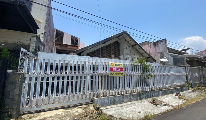 For Rent: Central City House Near Culinary Center on Jl. Erlangga Raya, Semarang