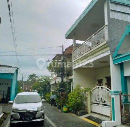 Dijual Rumah Lokasi Strategis di Jl. Pucang Gading Semarang 1