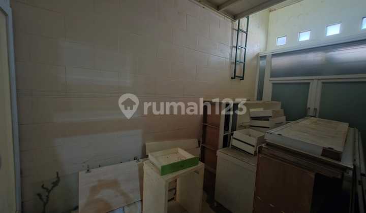 Disewakan Rumah Tengah Kota Bebas Banjir Di Jl. Pekunden Timur Semarang 2