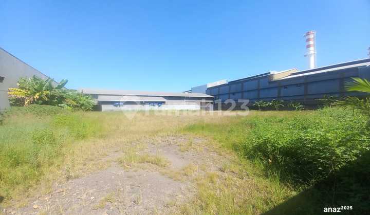 Spacious Warehouse, Strategically Located in Terboyo Industrial Area, Semarang 1