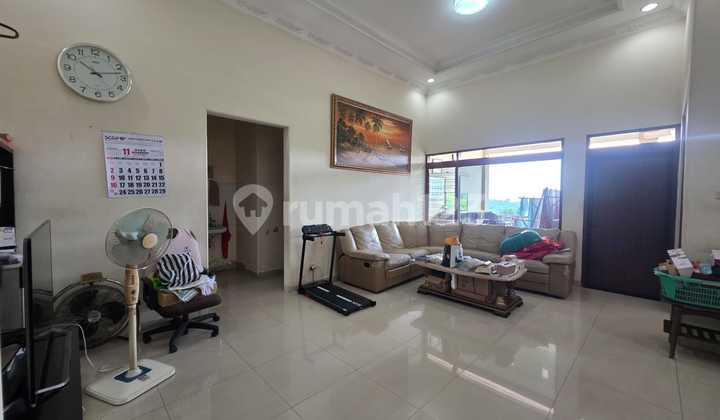 Dijual Rumah dengan View Istimewa di Bukit Indah Semarang 1