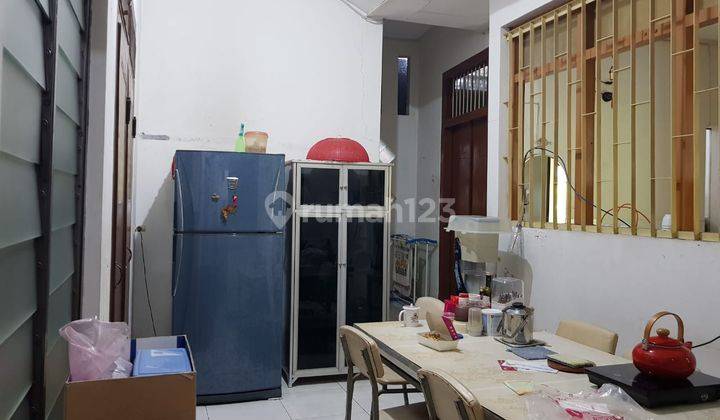 Dijual Rumah Lokasi Strategis di Jl. Saidan Semarang 2