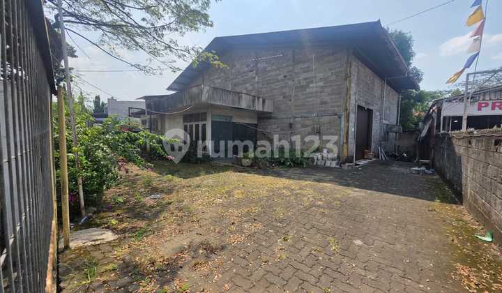 Warehouse for Sale, Spacious Location on Jl. Mulawarman Raya, Semarang 1