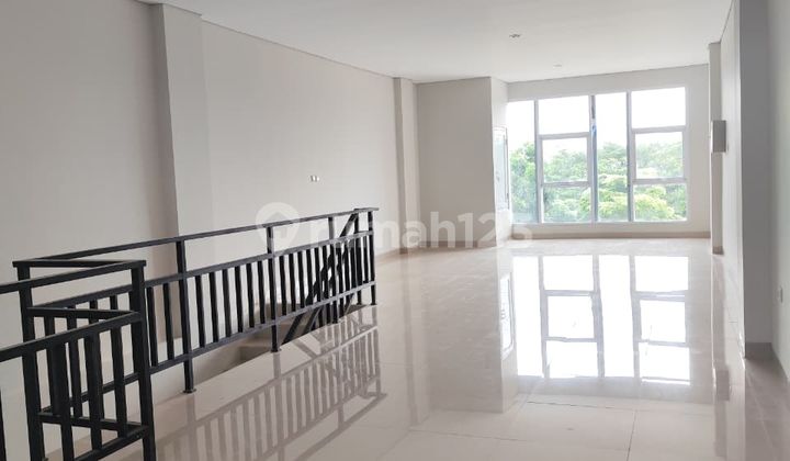 For Rent: Strategic Location Shop House in Ibiza Poj City Cluster, Semarang 2