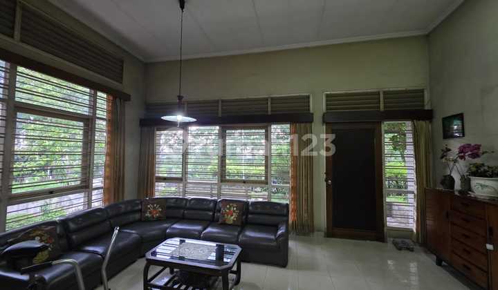 Dijual Rumah Lokasi Tengah Kota di Jl. Diponegoro Semarang 1