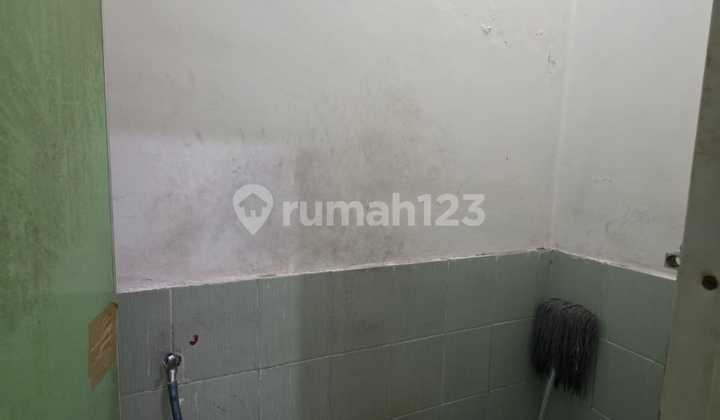 Dijual Ruko Lokasi Jl. Mt. Haryono Semarang 2