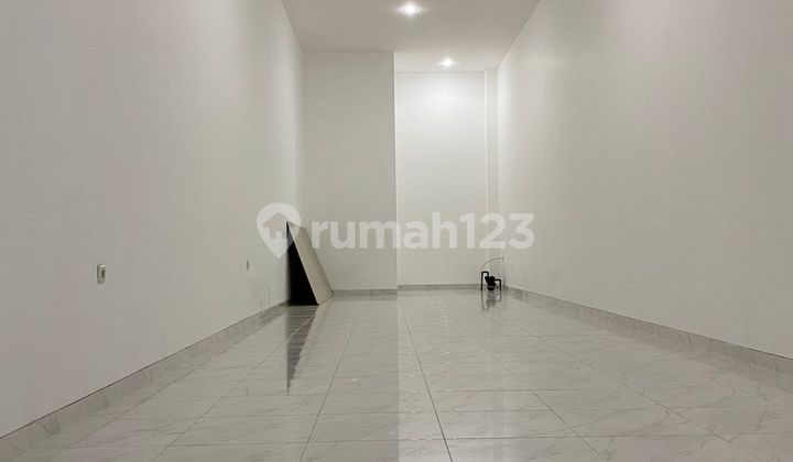 For Rent: Ready-to-Use Shop House, Location: Jl. Nogososro, Semarang 2