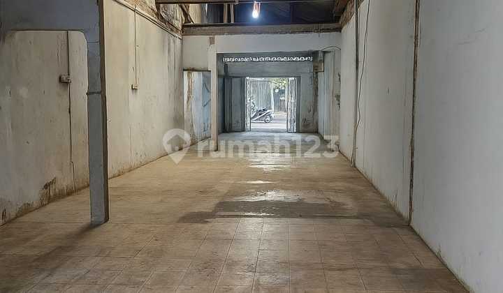 Dijual Rumah Lokasi Tengah Kota di Jl. Sidorejo Semarang 1