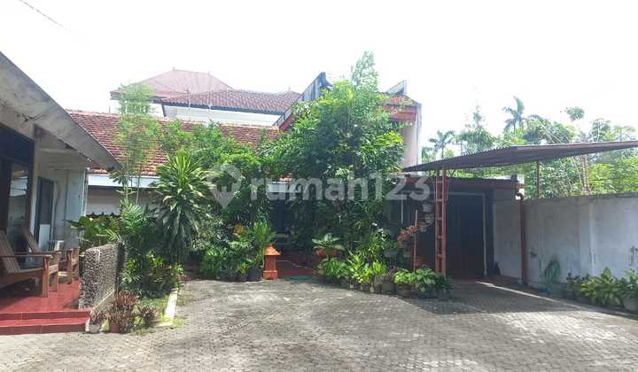 Dijual Rumah Lokasi Tengah Kota Bebas Banjir di Jl. Erlangga Barat Semarang 2