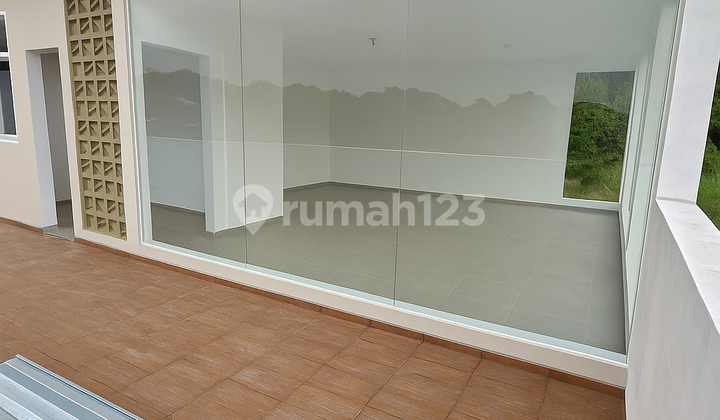 Dijual Rumah kos 4 Lantai  Lokasi Strategis Di Jl. Borobudur Timur Semarang