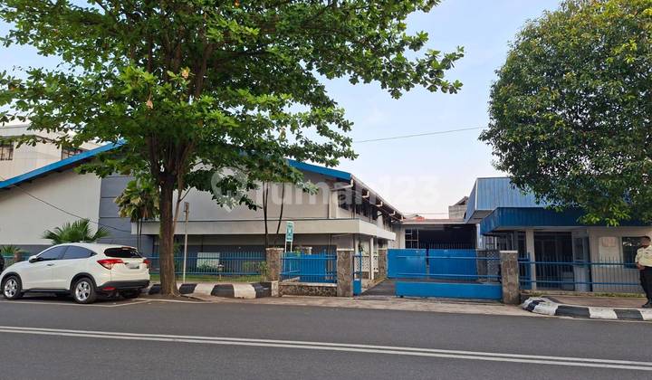 Disewakan Gudang Lokasi Strategis di Jl. Jendral Sudirman Kudus