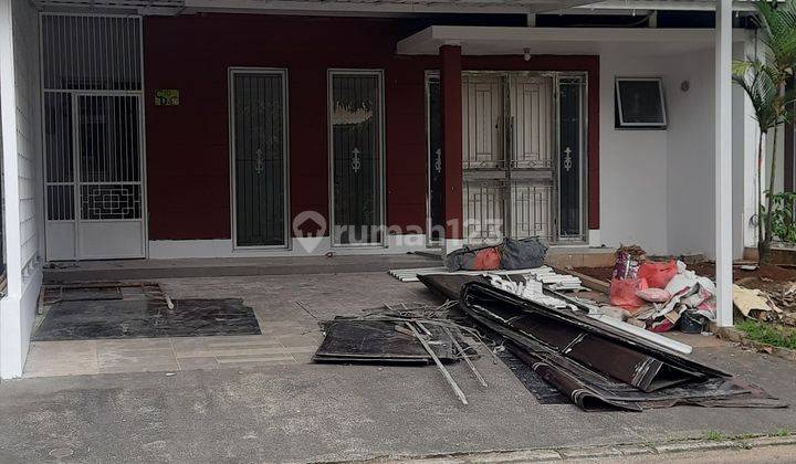 Rumah 2 lantai asri siap huni di cluster exlusive Grand wisata Rumah 1