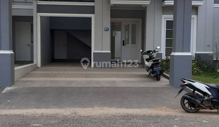 Rumah baru 2lantai siap huni di Grand wisata 1