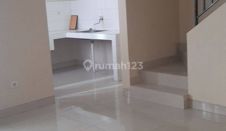 Rumah Bagus 2lantai Siap Huni Di Cluster Elit Grand Wisata 2