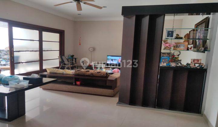 Rumah Graha Famili Row Double Way Selangkah Ke Pakuwon Mall 1