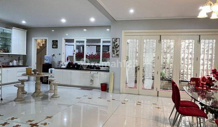 Rumah Graha Famili Dekat Pakuwon Indah Citraland 2