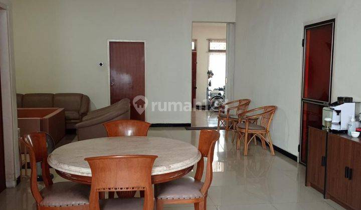 Rumah Siap Pakai Semi Furnish Darmo Surabaya 2