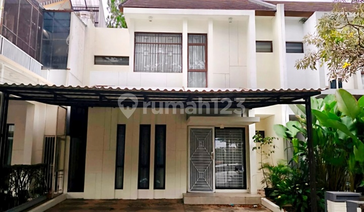 For Sale Semi-Furnished Beautiful and Neat House in BSD Foresta Foglio