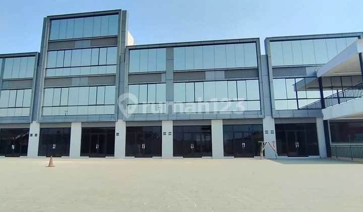 Batavia PIK 2 Frontage Shop House for Sale or Rent Batavia PIK 2 Frontage Shop House for Sale or Rent