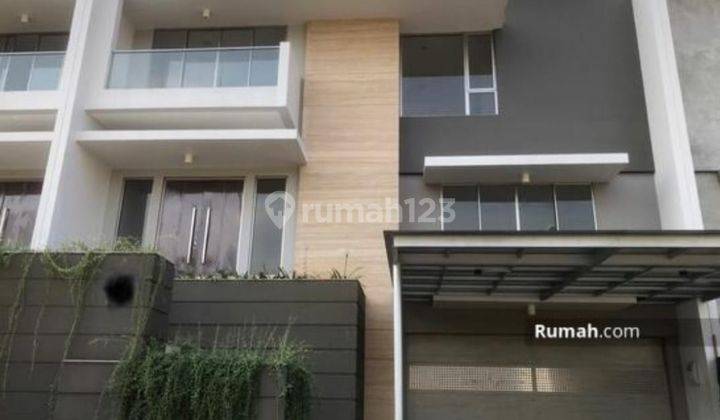 Rum Rumah di Golf Island PIK Baru 1