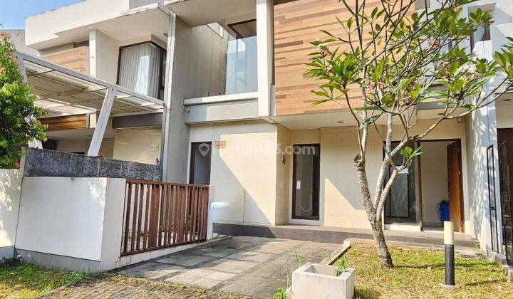 Rumah di Cluster Prestigia kawasan Eminent BSD 1