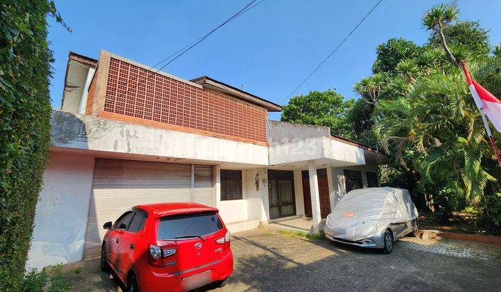 Rumah lama hitung tanah saja Murah di Jl. Musyawarah II kebun Jeruk Jakarta Barat 2