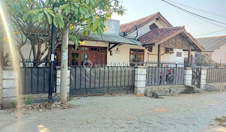 Rumah di Komplek Kunciran Mas Permai murah 1