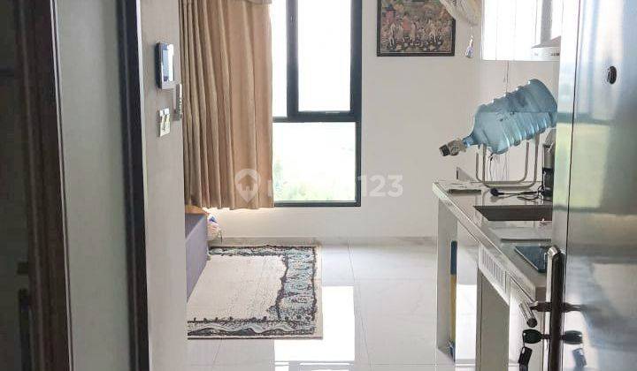 Apartemen Sky House tipe studio Semi Furnished 1