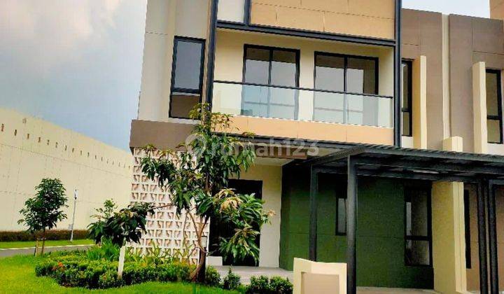 Rumah hoek di Carson scientia gading serpong  1