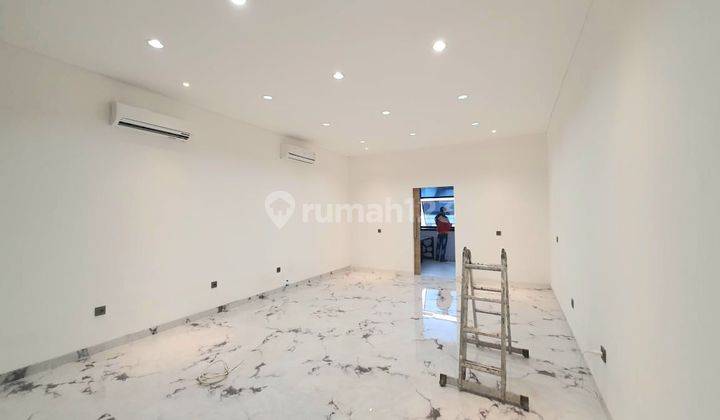 Ruko 3.5 lantai di Puri Kencana Indah Jakarta Barat Sudah Renovasi 2