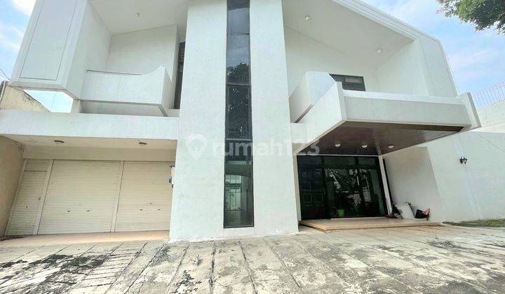 Murahh Rumah Dekat Senopati Swimming Pool Hadap Timur 1