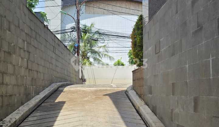 For Sale Office Building on Raya Bang Pitung Street, South Jakarta For Sale Office Building on Raya Bang Pitung Street, South Jakarta