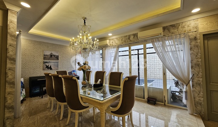 Rumah Cantik Full Furnish Alam Sutera Shm