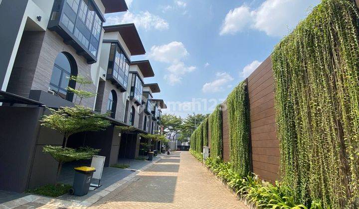 Rumah Townhouse 3 Lantai Di Tb Simatupang Jaksel Shm 1