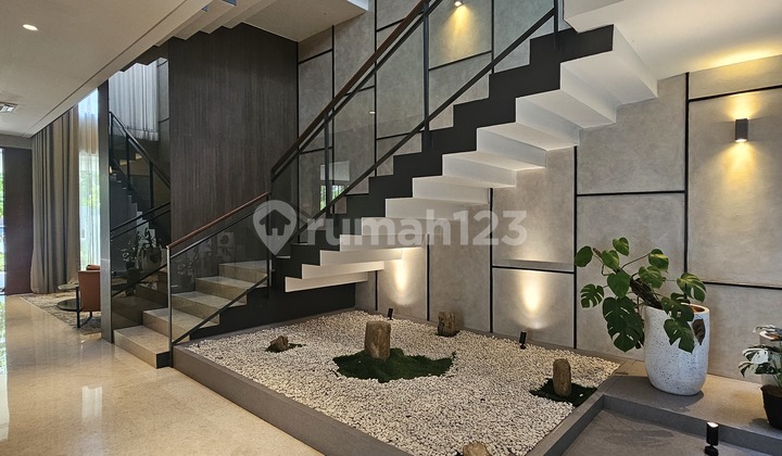 Rumah Lyndon Navapark Bsd Furnished Mewah Siap Huni
