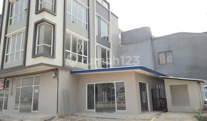 Ruko Hoek Royal Palm Cengkareng Timur