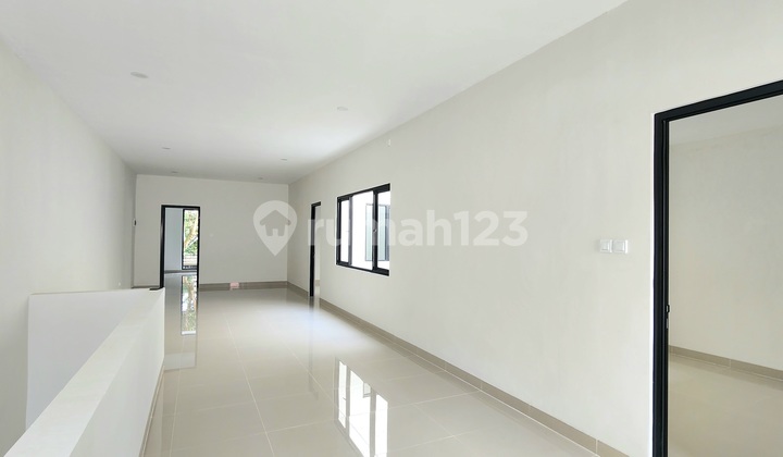 Rumah Renov Giriloka BSD Siap Huni SHM Jarang Ada 2