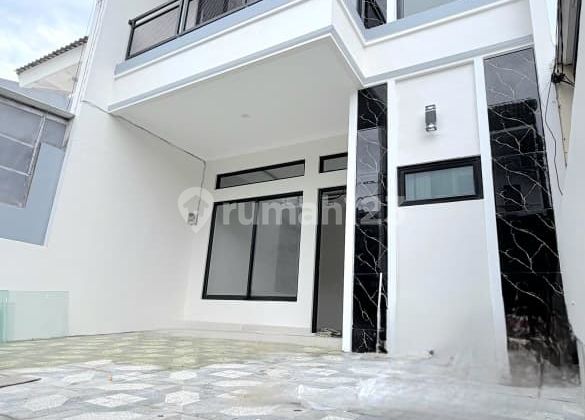 Dijual Rumah Baru Sektor 8B Gading Serpong Dijual Rumah Baru Sektor 8B Gading Serpong