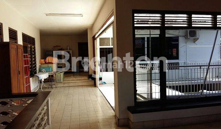 Jual Rumah Bagus 2 Lantai SHM Jl. Aris Munandar, Malang  3