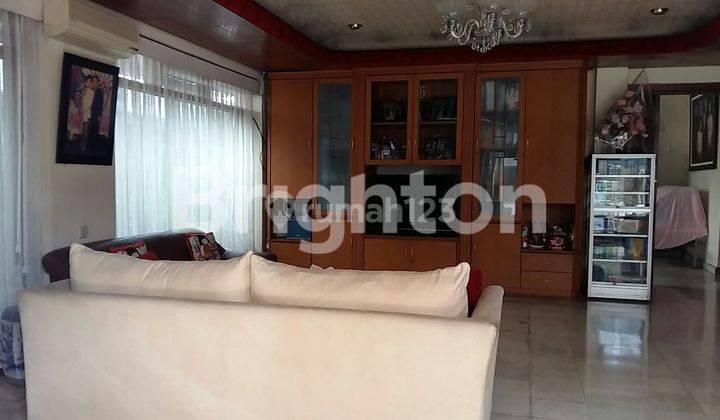 Jual Rumah Bagus 2 Lantai SHM Jl. Aris Munandar, Malang  5
