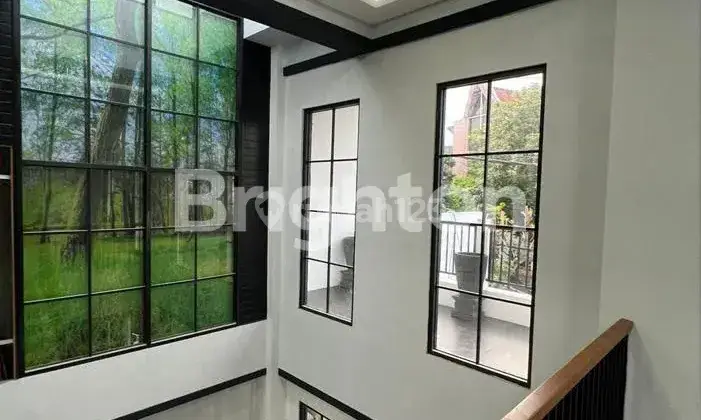 Jual Tempat Usaha Bangunan Cantik Area Strategis Klojen 3