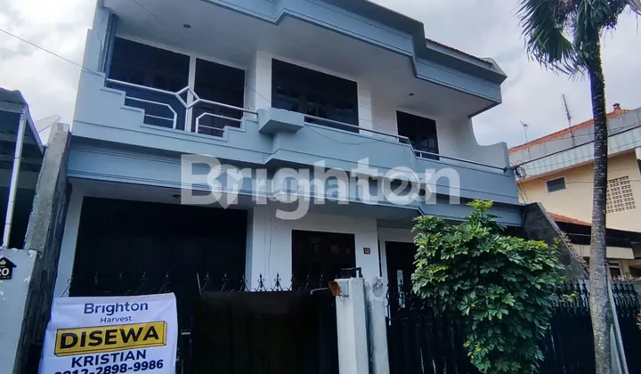 2-Story House for Rent in Sukun Residential Area, Malang 2-Story House for Rent in Sukun Residential Area, Malang