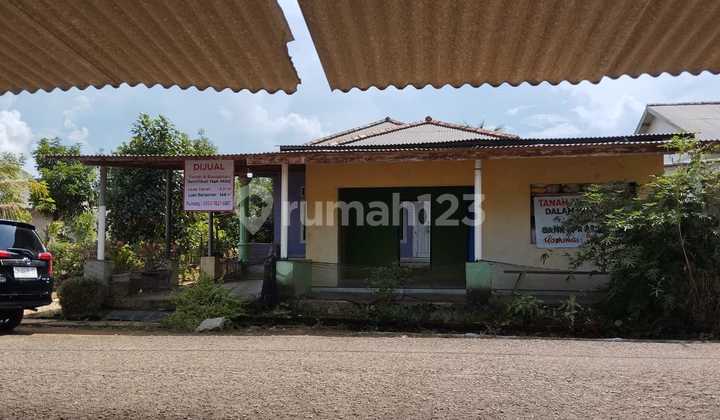 House for sale in Pinang Sebatang Village, Central Bangka. 2