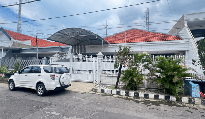 Dijual Rumah Dharmahusada Indah Barat Surabaya Timur  1