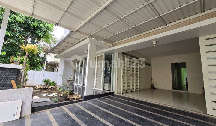 Rumah Cantik Minimalis Dijual San Antonio Pakuwon City Surabaya Timur Rumah Cantik Minimalis Dijual San Antonio Pakuwon City Surabaya Timur