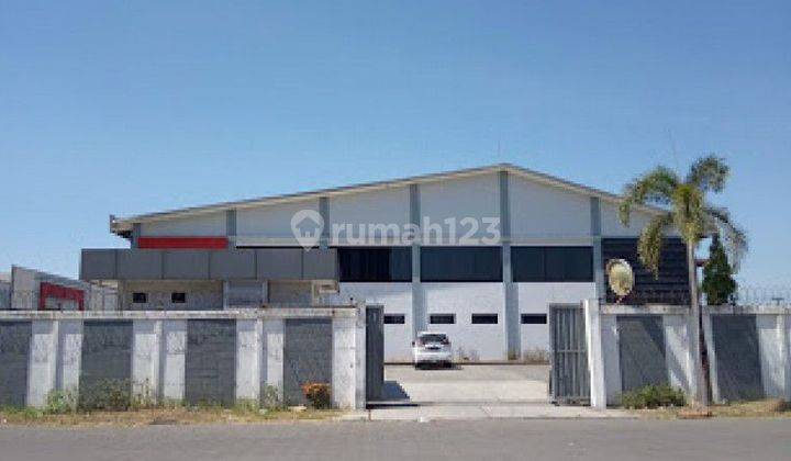 Gudang / Workshop Tambak Sawah Sidoarjo Kondisi Sangat Bagus dan  Area Parkir Luas  1