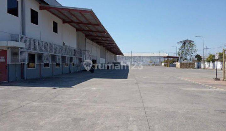Gudang / Workshop Tambak Sawah Sidoarjo Kondisi Sangat Bagus dan  Area Parkir Luas  2