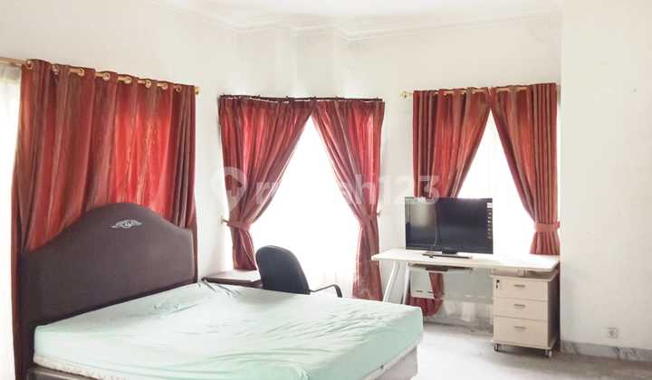 Rumah di Jalan Tebet Barat Dalam 2