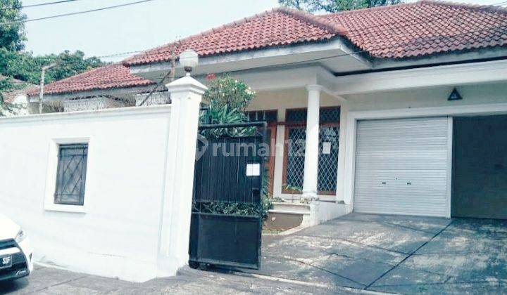 rumah di Kemang Utara 1